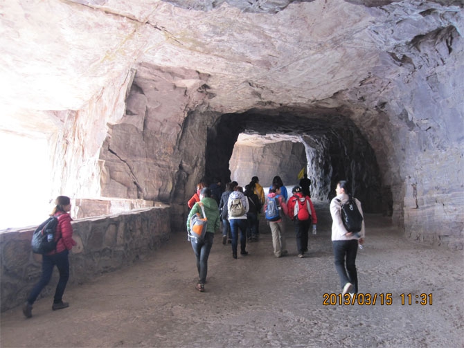 快进地道！